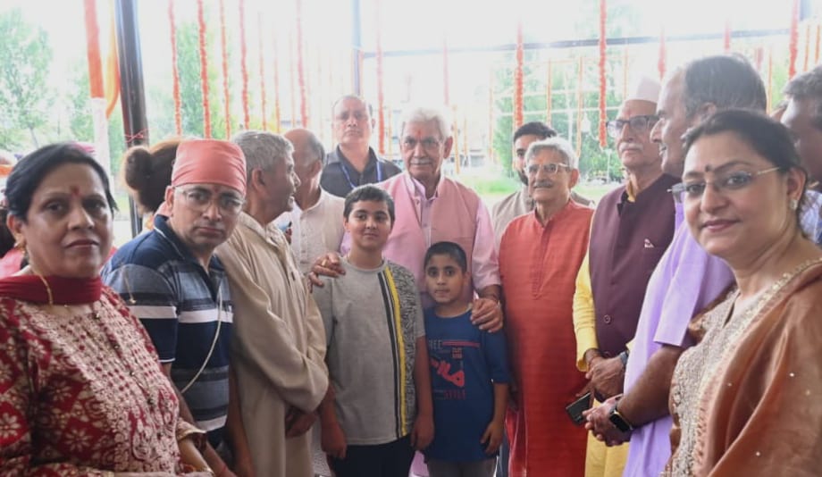 manojsinha_'s tweet photo. Today, visited the ancient shrine of Vichar Nag. For millennia, this sacred temple has anchored India’s spiritual, intellectual, and philosophical journey. Its revival serves as a historic bridge, connecting our past, present, and future. It marks the return of a consciousness that, for centuries, nurtured an unbroken tradition of reflection, dialogue, and learning. Restoring Vichar Nag is a vital step toward preserving the rich, diverse cultural heritage of Jammu Kashmir.