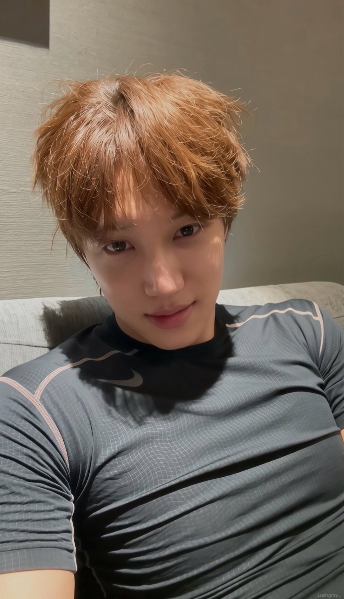 Lushgray_'s tweet photo. #kai #카이 https://t.co/mTlCSLqHKa