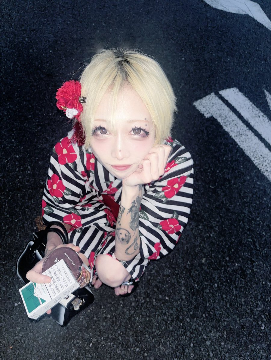 ninichannini's tweet photo. 最後だったけど上手く笑えてたかな https://t.co/NWCqAAAEh1