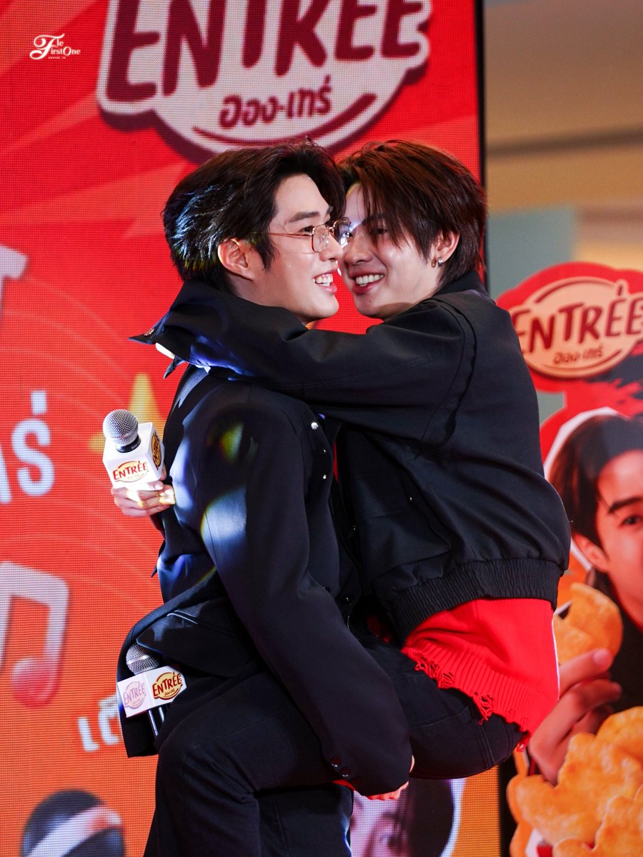 TleFirstoneTH's tweet photo. [ 19.07.2026 ] — พอดีครับบ

TFO x ENTREE MEET &amp; CHIPS
#EntreeProteinxTFO

#TLE_mtm #Firstone   
#เติ้ลเฟิร์สวัน #TleFirstone ♡ https://t.co/oYRaQ7F4Tn