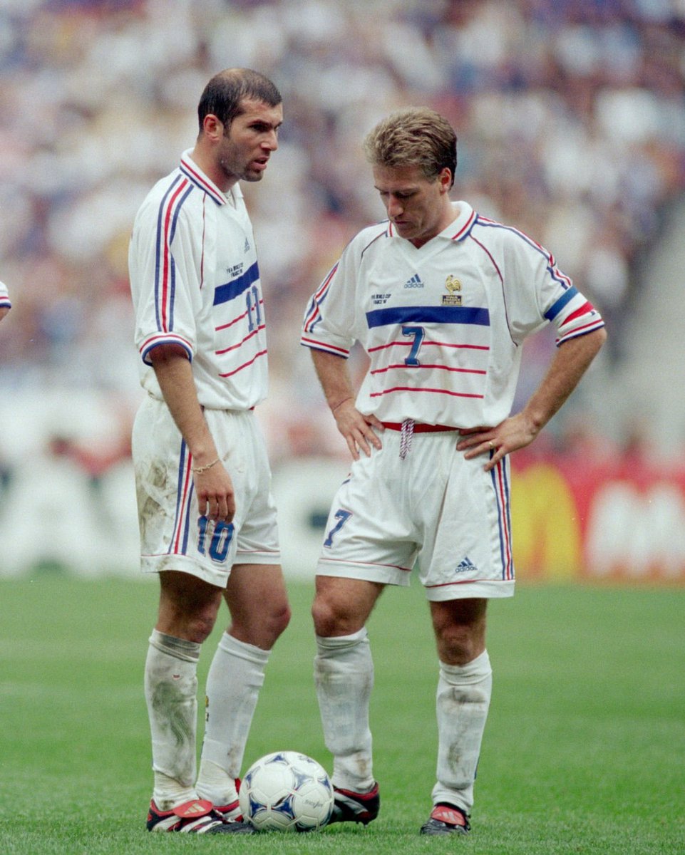HistoiredeFran7's tweet photo. Merci DD , Bienvenue Zizou. https://t.co/rzLvedilGP