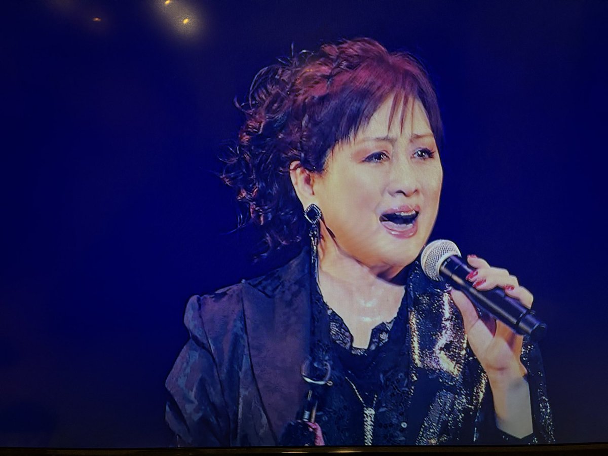 funkyhiko's tweet photo. #渡辺美里
日曜日の夜に美里を観れる幸せ。 https://t.co/z6jUzst44x