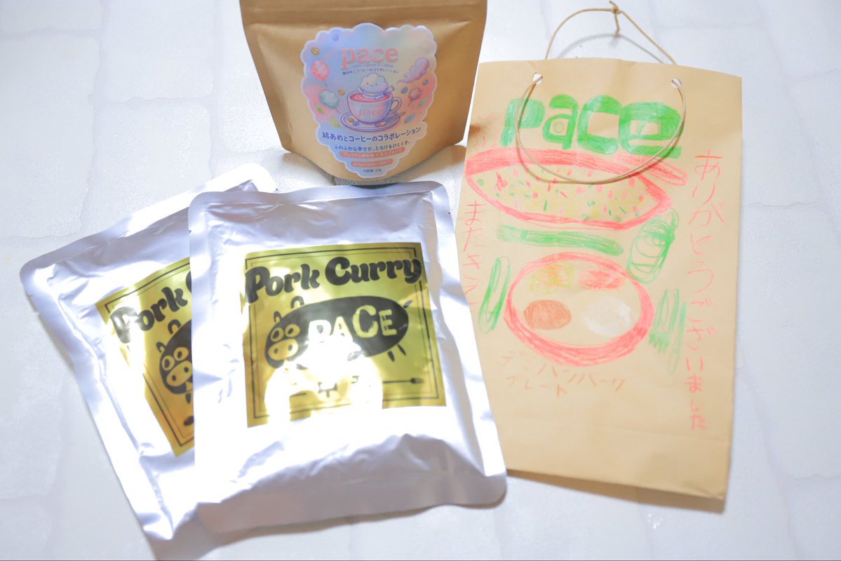 ニャンズちゃん達からいただいたお土産🎁ฅ(ↀᴥↀ)ฅ🍘 と、paceさん