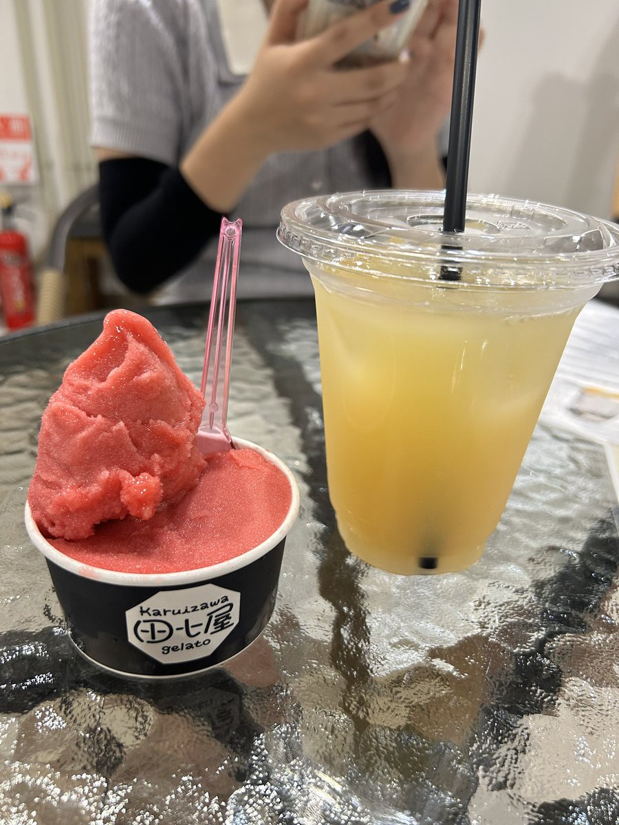 emacoru's tweet photo. 松本は魅力的ですが、暑すぎたー🥵中町通の途中で街巡りを断念。予定を繰り上げて帰京しました🚄 https://t.co/q8Yq1cS3QB