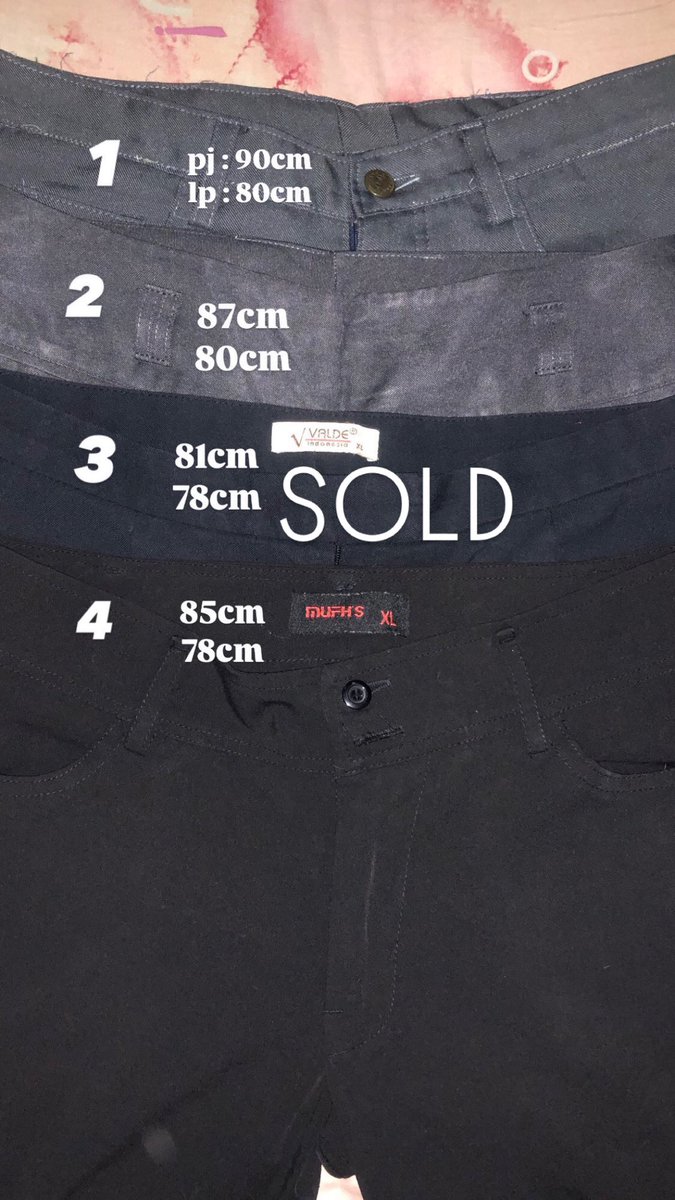 celticcc__'s tweet photo. celana bahan 15k/each https://t.co/fASvMahvZf