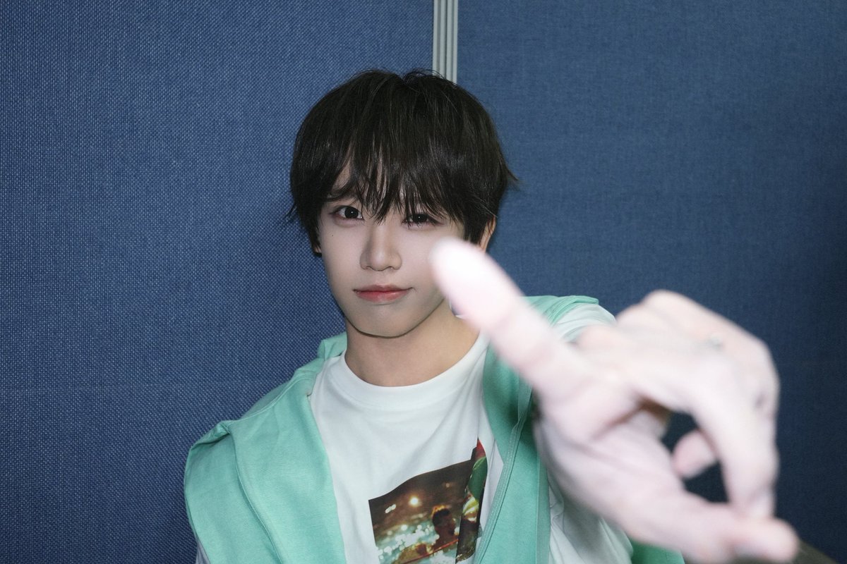 7022files's tweet photo. [ 190726 ] WEVERSE POST 📷

"오늘 💚 bobo~ 📷 -JL"

#AHOF #아홉 #장슈아이보
#ZHANG_SHUAIBO
#张帅博 #シュアイボ https://t.co/S0ikMramnh