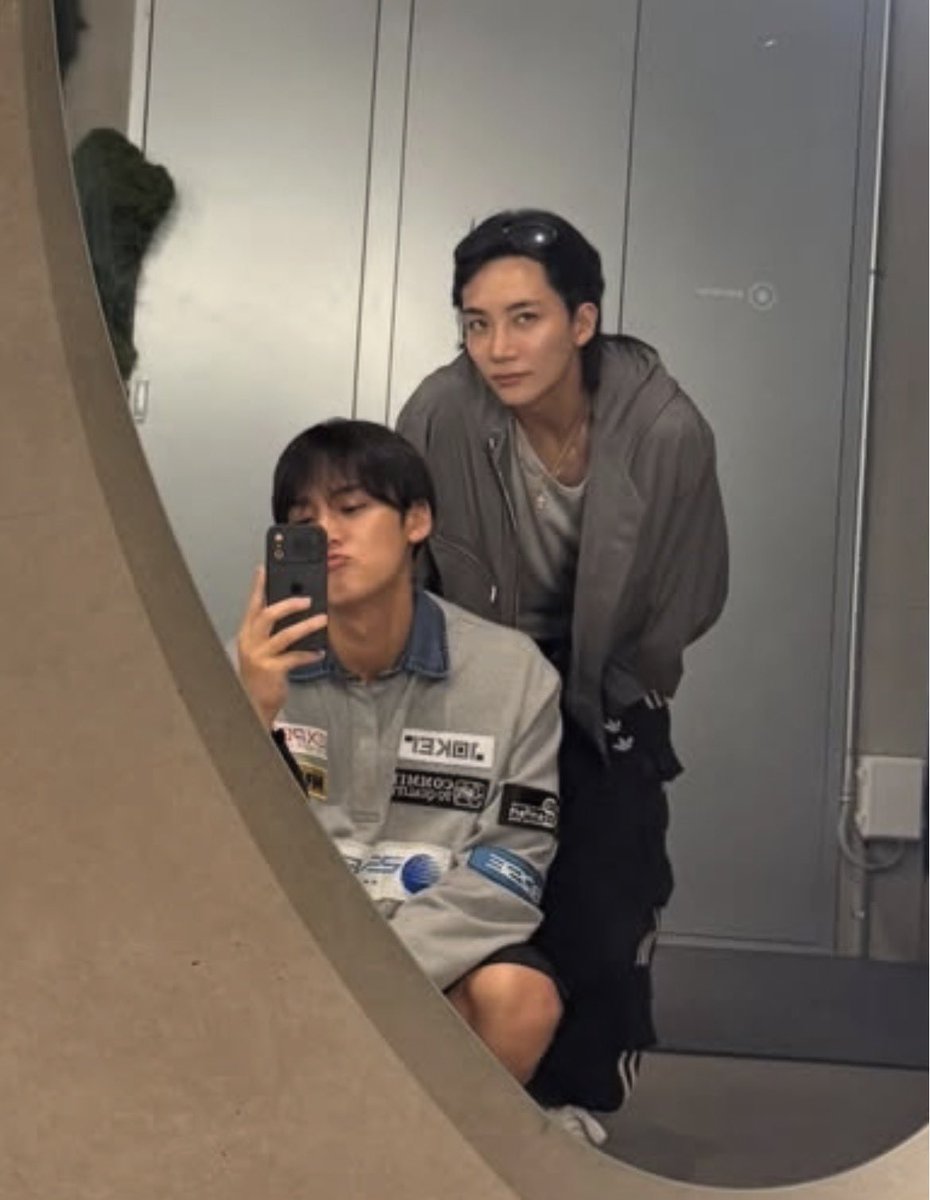 min9jjon9_'s tweet photo. 오늘 반나절동안 일어난 무서운 일 https://t.co/hd7azd0tPU