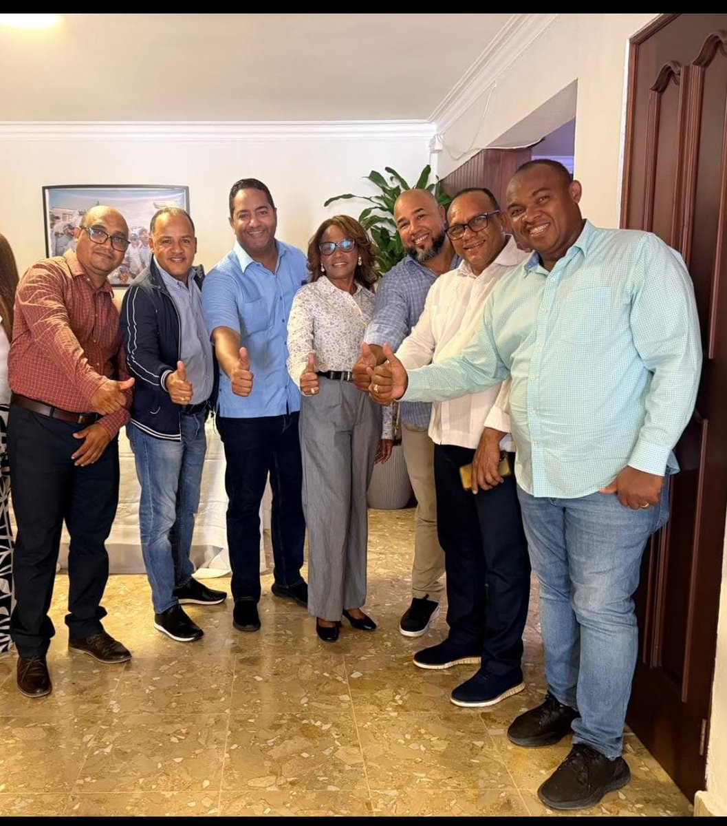 JoanHerreraSDO's tweet photo. @ConadisRD @BennyMetz @draanaluisalora @AgustinMatosM @SanzLovaton @PRM_Oficial seguimos sumando sin tregua 👍🏼 https://t.co/qssxHzF9MS