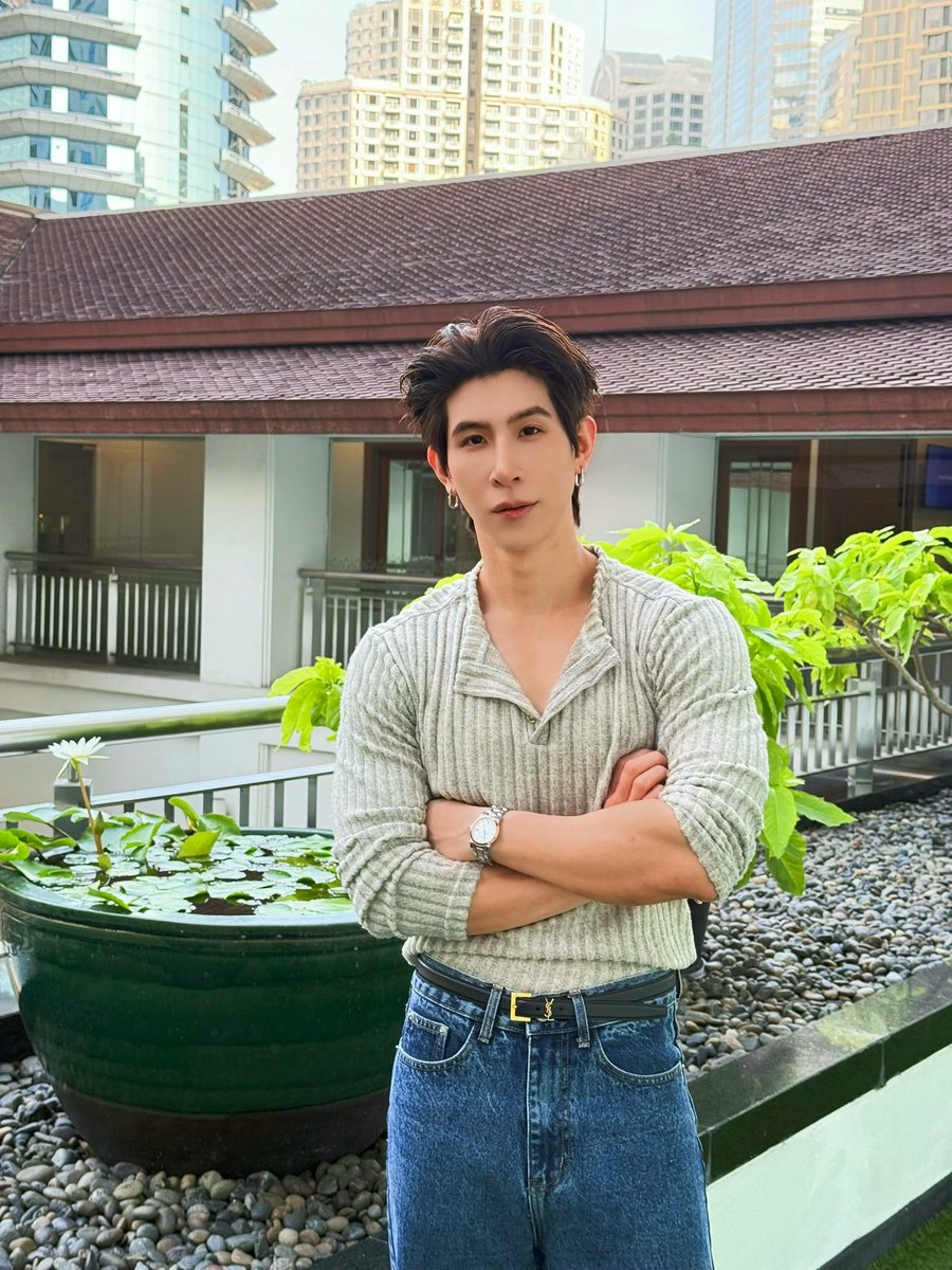 PDomundi's tweet photo. Sunset 💚 #เชื่อใจป๊าก https://t.co/R88JCho8vt
