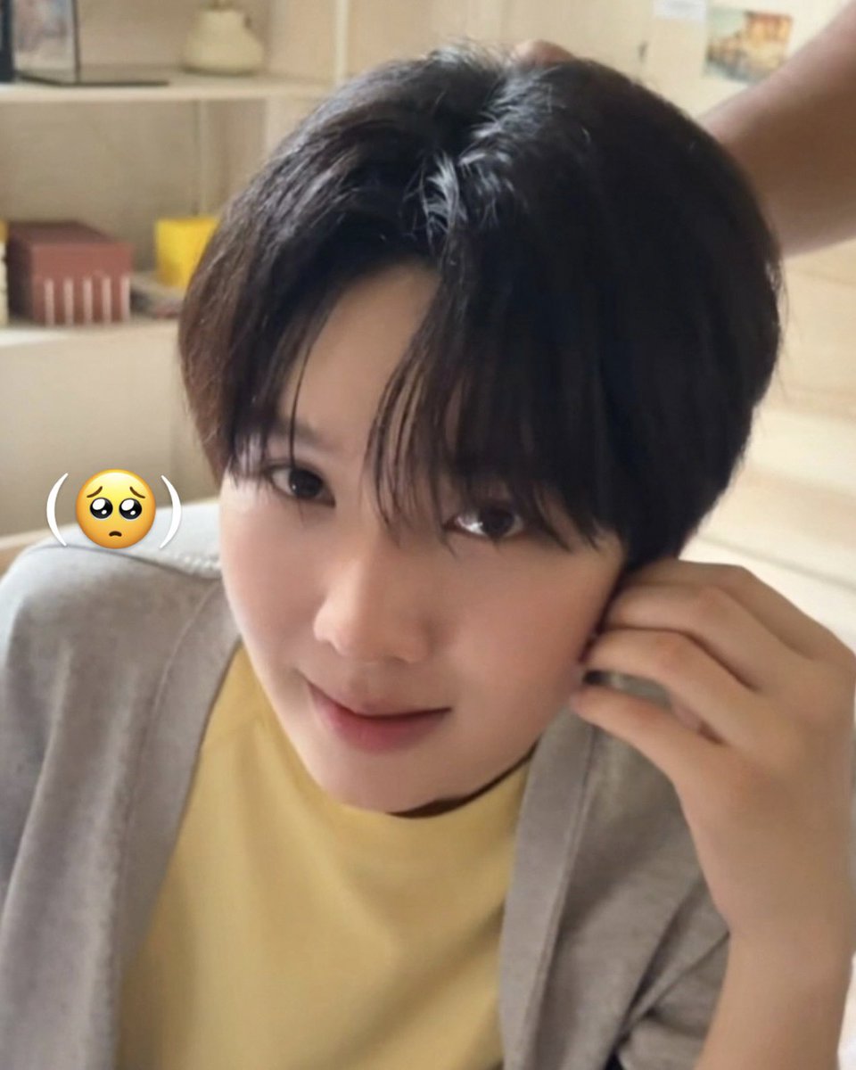 staywithharit's tweet photo. ยัยผกายมุมนิน่ารักมาก จังหวะช้อนตาใจเหลวเป๋ว https://t.co/oENi4WdnBJ