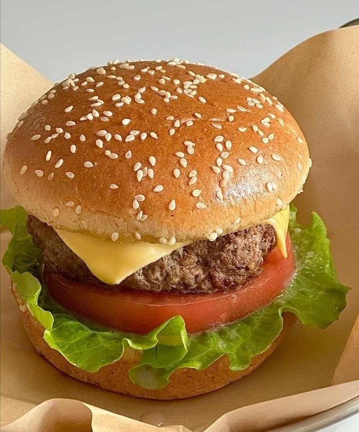 🍔 tweet media
