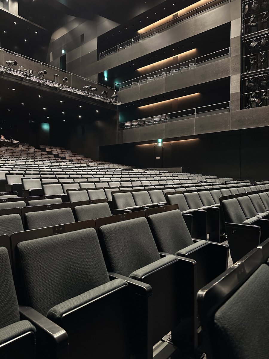 keracross2019's tweet photo. 【KERA CROSS 第七弾『#シャープさんフラットさん』】

＼🎊完走御礼🎊／

大阪全３公演、無事に終演いたしました㊗️
各地ご来場いただいた皆様、気にかけてくださった皆様、誠にありがとうございました！

またどこかのサナトリウムでお会いできる日を…🎹 ♭ https://t.co/CZ9Dv8DjaK