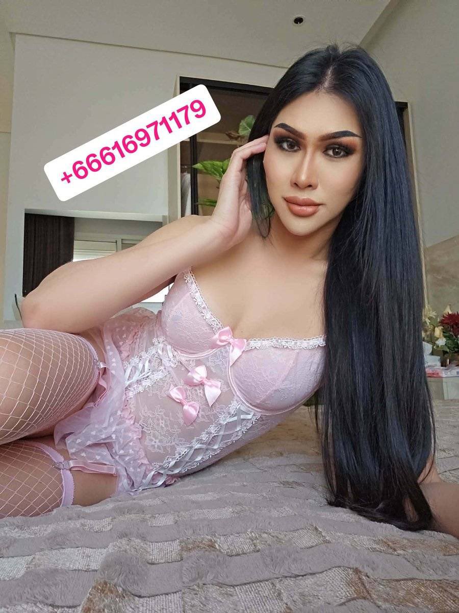 napawk's tweet photo. #ladyboy_saudi
#ladyboy_riyadh
#ladyboy_both_in_Riyadh https://t.co/6ehrHVAGrU