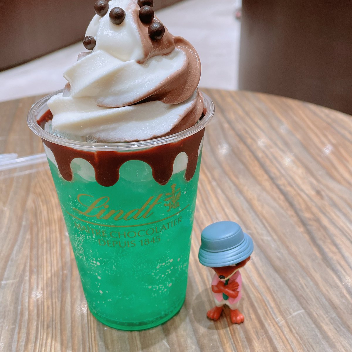 DXkamatama's tweet photo. 🍫🌱 https://t.co/bnEYnoBCjh