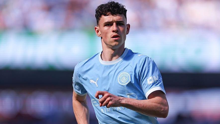 TransferNewsCen's tweet photo. AC Milan are keeping tabs on Manchester City midfielder Phil Foden. (Tuttosport) https://t.co/4NaKoBVXxZ