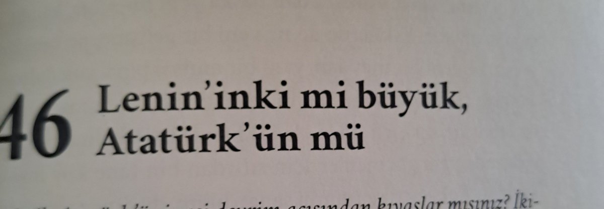 bicepsli_kel's tweet photo. Baban neden bu kadar ciddi ve acayip komik bir adam? Evde de böyle mi @arsennisanyan ? https://t.co/Vl6z2iBXfK