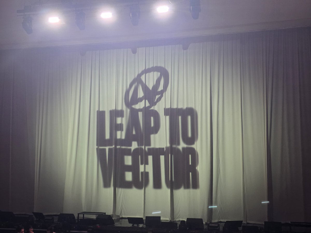 yunnaki's tweet photo. 260719 김성규 콘서트 LV 부산 앵콜 막콘 https://t.co/MJFrRsCiaP