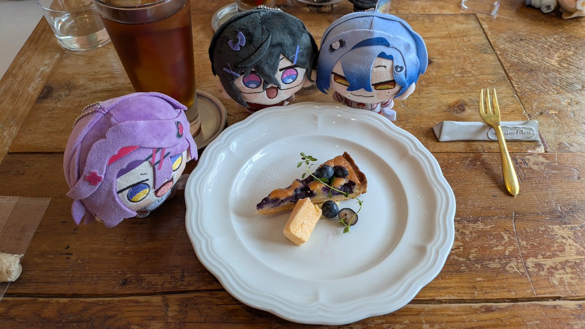 lilith0320's tweet photo. 久々にゆきちゃんと会って、ランチへ🍴
近所に、こん��オシャレなお店があるとは😋
まるっといっぱいで可愛い😍
#にじまるっとが見られるタグ
#四季凪応答せよ
#ひばりーど https://t.co/KNA1H9MiCc