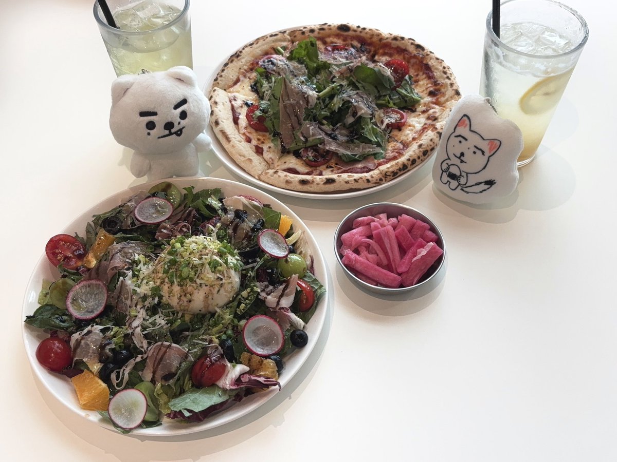 howdymaze's tweet photo. ^__^ https://t.co/P63xjX4uUw