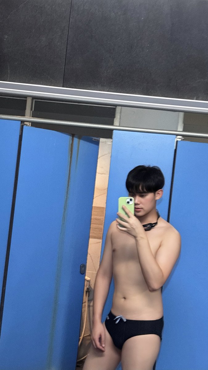 PAO_WALEE's tweet photo. 🏊‍♂️ https://t.co/xbp7iza0lJ