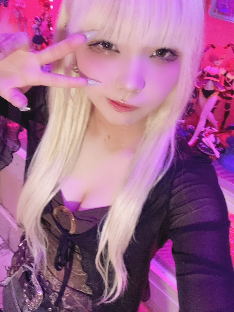25name_'s tweet photo. 本日のコーデ、です🎀 https://t.co/KP68sHPwpr