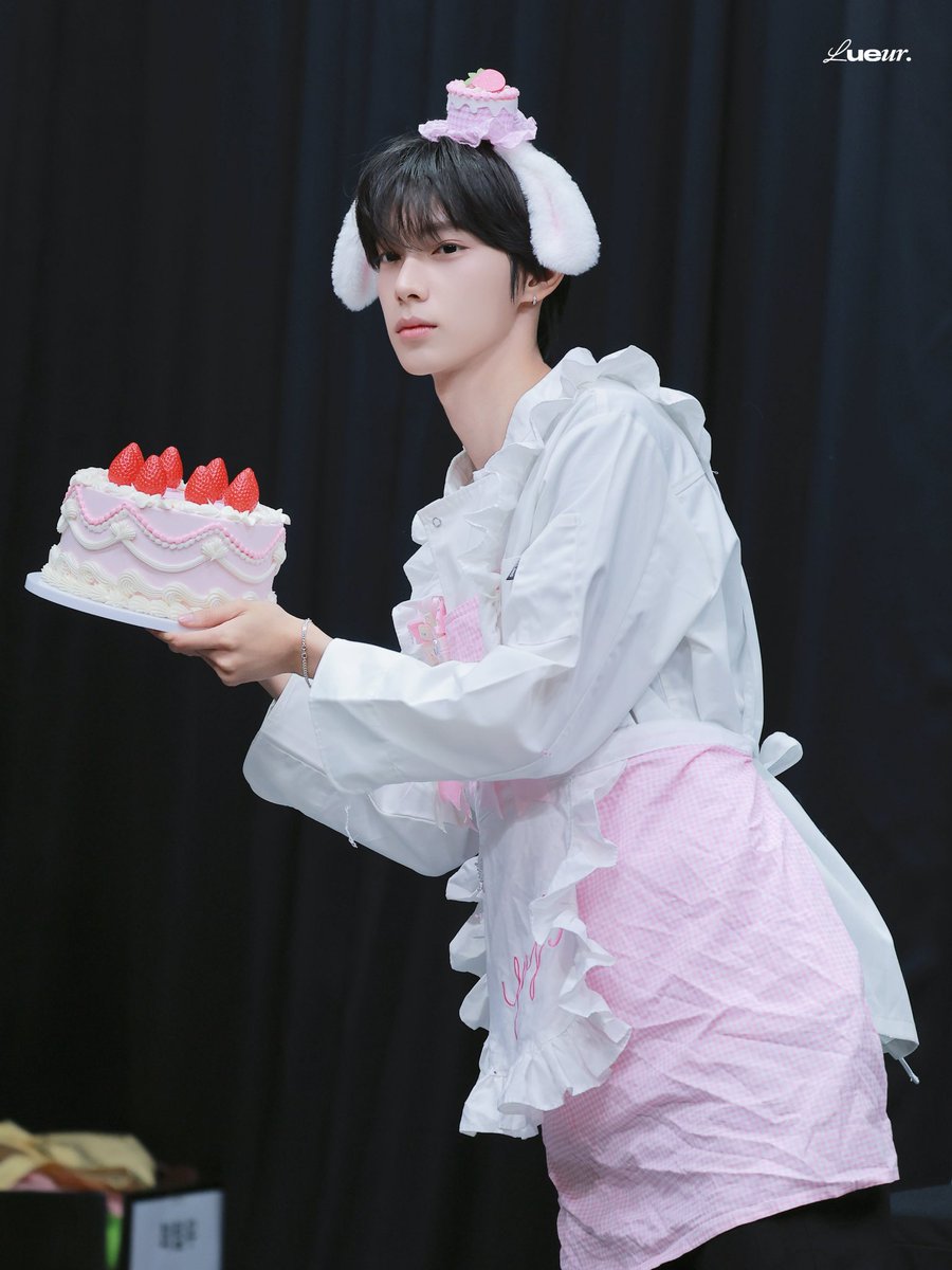 dearmylueur's tweet photo. 260719 네모즈

 #최립우 #CHUEILIYU 
#FLAREU #플레어유 https://t.co/rIf0BYe0tq