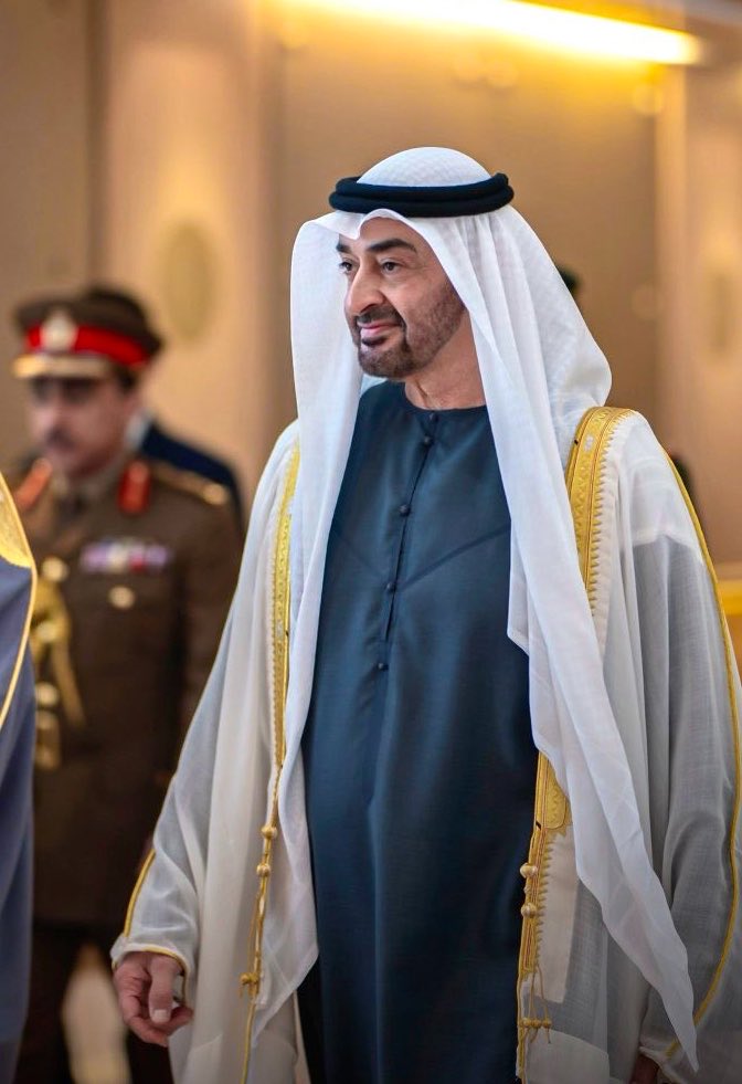 kh3lij_Arabi's tweet photo. 🔴🇦🇪 رغم الأوضاع في المنطقة..

وبقيادة الشيخ محمد بن زايد..

دولة الإمارات تواصل كسر الأرقام القياسية، وتُعلن رسميًا تسجيل رقم غير مسبوق في حجم تجارتها الخارجية غير النفطية، ليبلغ 1.937 تريليون درهم خلال الأشهر الستة الأولى من العام الجاري. https://t.co/xZIw66fKsh