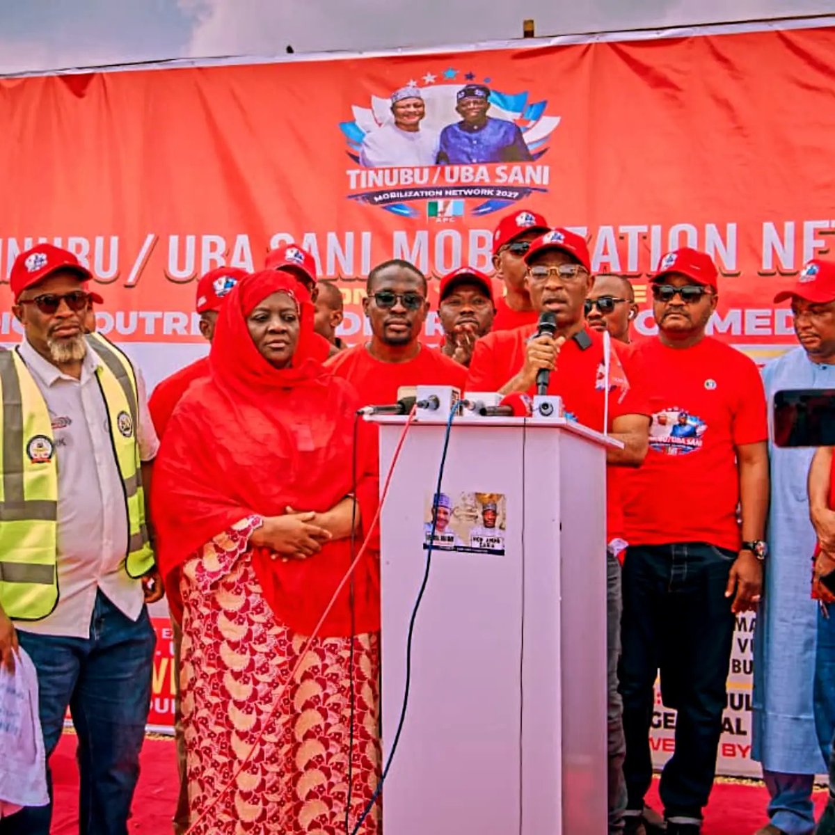 kadchma's tweet photo. KADCHMA enrolls over 1,000 vulnerable pregnant women &amp; under-five children into the Kaduna State Contributory Health Scheme to reduce maternal and neonatal mortality. The initiative expands access to quality, affordable healthcare and supports Gov. Uba Sani's healthcare (1/2) https://t.co/EL0wlSvKK0