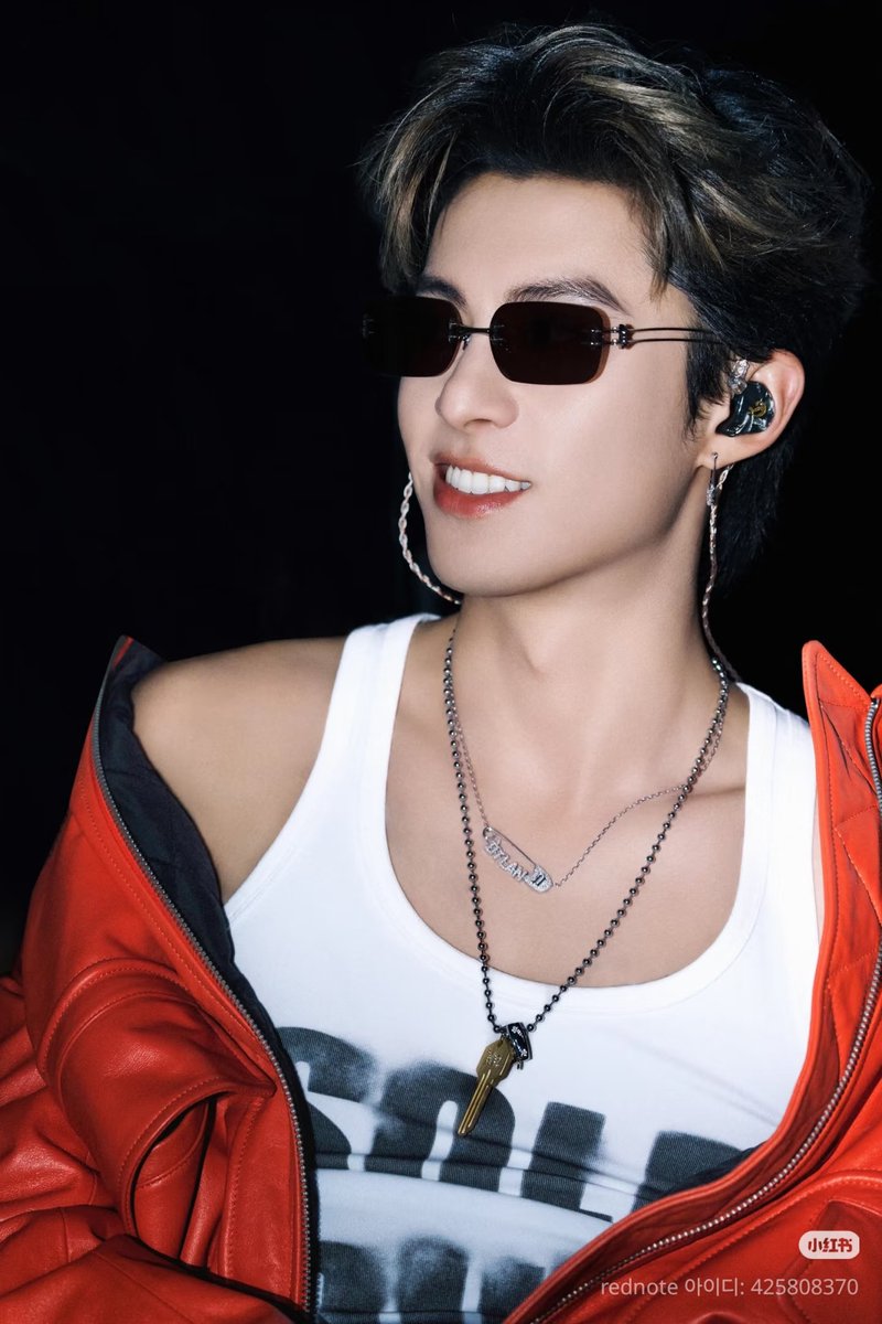 raradidi3's tweet photo. 2026.07.19 디디공작실 샤오홍슈업댓! https://t.co/UsXkMcaQas