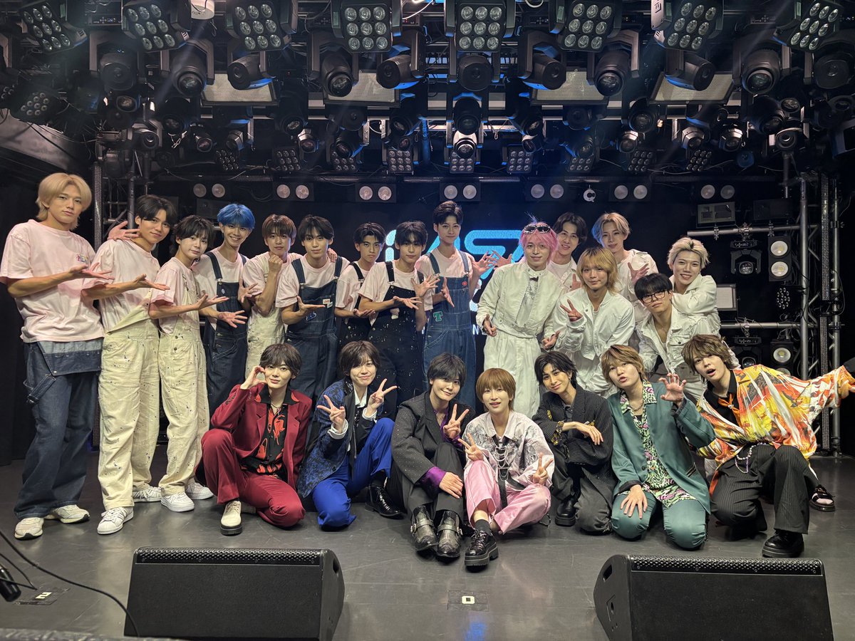 ebidanfukuoka's tweet photo. 2026.07.19(日)
「MENSZONE」ありがとうございました！

ご一緒にお写真を撮影させていただきました📸

風男塾さん　@fudan_juku 
ワンブレンダーさん　@oneblender0821 
IXAØNさん　@imu_promotion https://t.co/sHExFauBsp