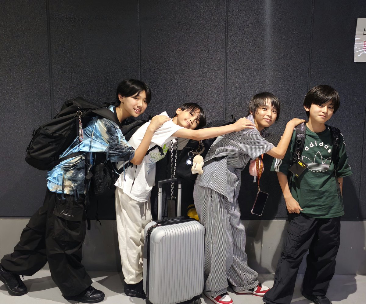 jiyon_tsubadan's tweet photo. 📣~お知らせ~
8/2(日)に僕達つば男YOUTH&amp;KIDSの
特典会イベント
「わくわく！つば男YOUTH・KIDSのわっしょい夏祭り」の開催が決定したよ~🤩👍
またみんなと会えてめっちゃ嬉しいよ
😍👍
ぜひ遊びにきてね~👋
#つば男 #つば男YOUTH https://t.co/22wbyeSitb