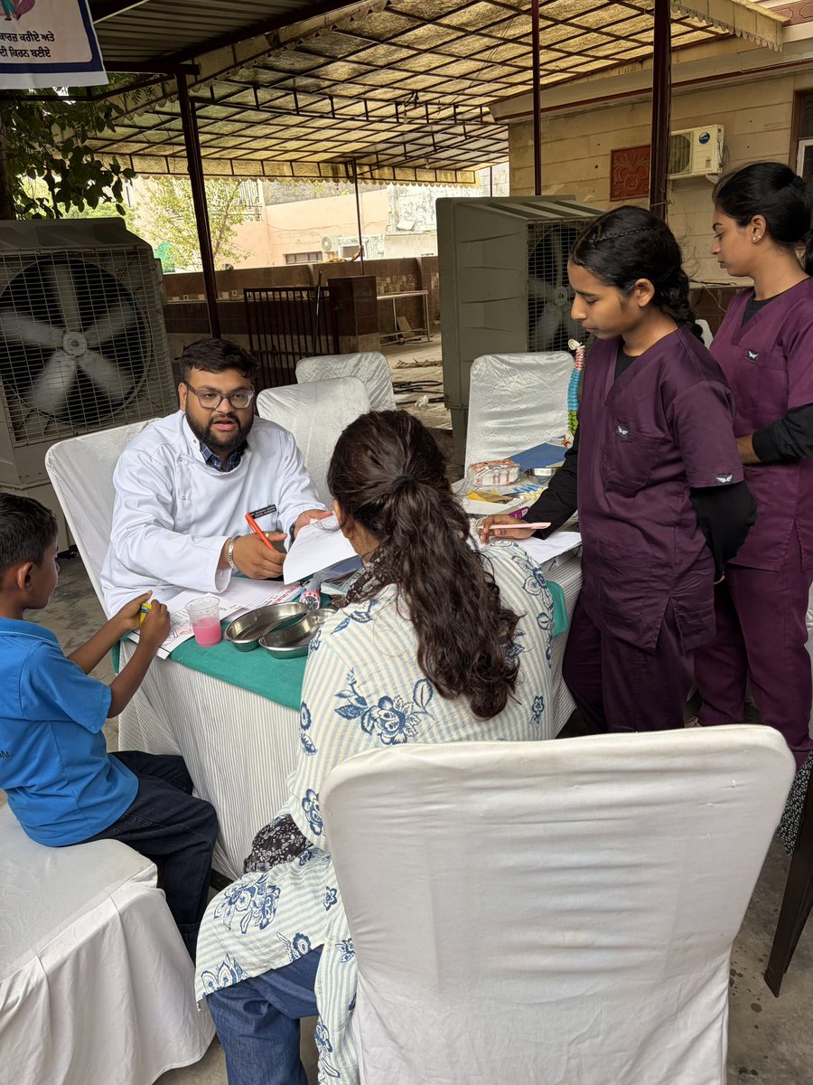 Foundation_MLR's tweet photo. आज फिर कुछ आँखों में उम्मीद लौट आई
#FreeMedicalCamp #NGO #foundation #MLRFoundation https://t.co/aTx0eceMt9