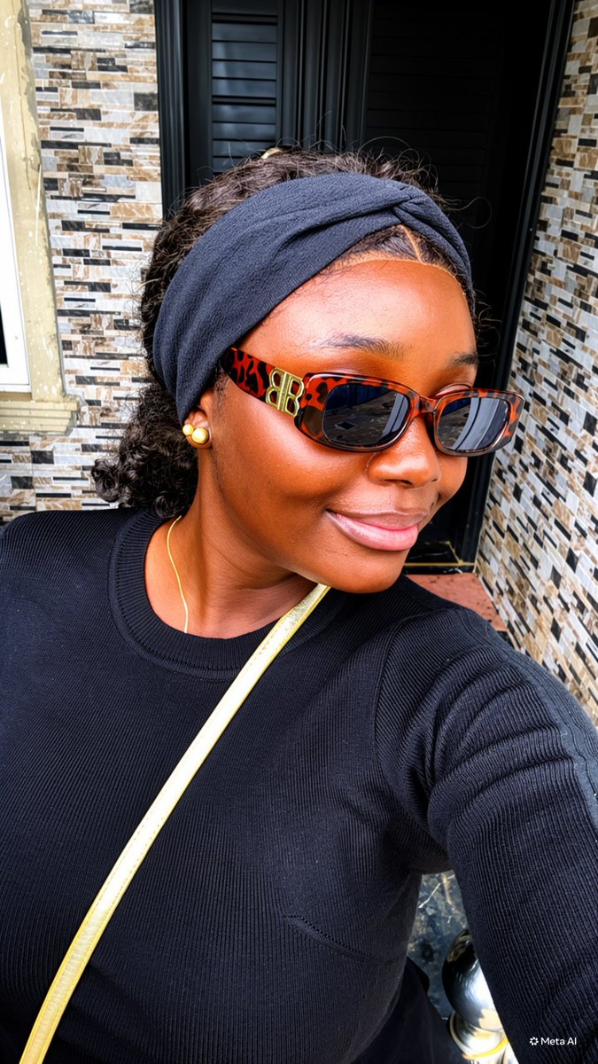 callmeMayokun's tweet photo. Happy Beautiful Sunday 😍❤️ https://t.co/tHpltP78lQ
