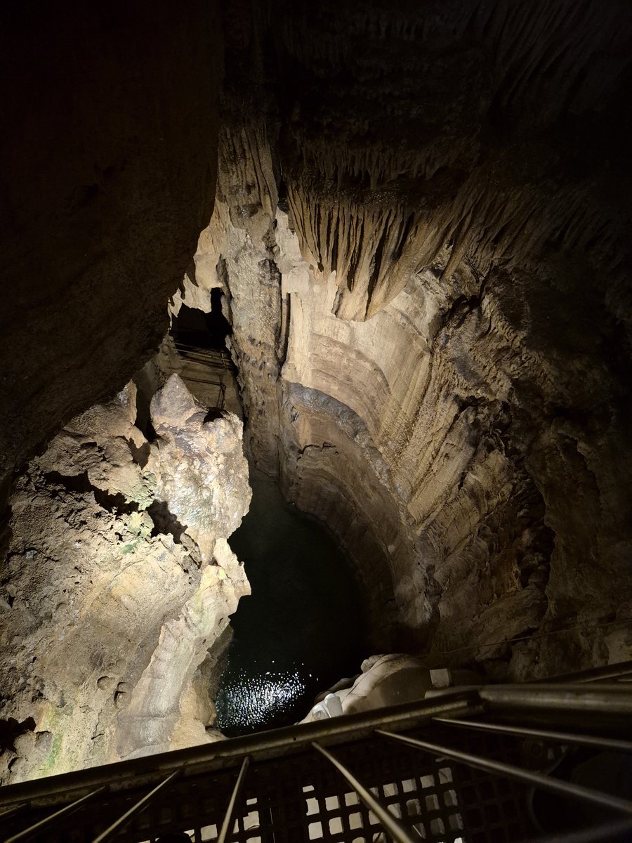DMSFitz's tweet photo. @FreddyLA7 A couple pics from my Mammoth Cave adventure https://t.co/1qeaBs6TbL
