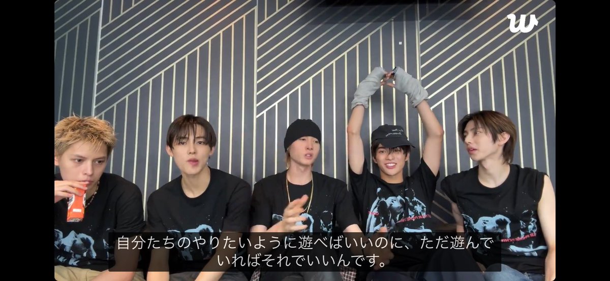 よるむ tweet media