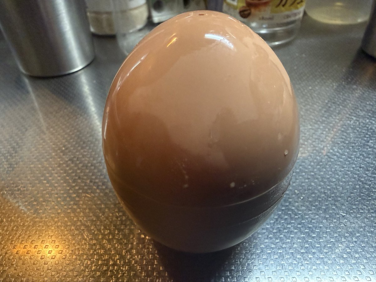 kei06485521's tweet photo. 神戸スイーツ工房 EGOALの卵プリン🍮
容器🫙が、卵🥚❗️
美味い😋
#EGOAL
#卵プリン https://t.co/oWbikm390E