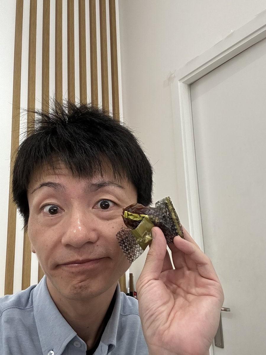 HaruKazu711's tweet photo. 今日はBateelのデーツ🌴でホッと😌
週の始まり頑張ろう😆💪
#Riyadh #サウジアラビア生活 https://t.co/QLZbAJr5ar