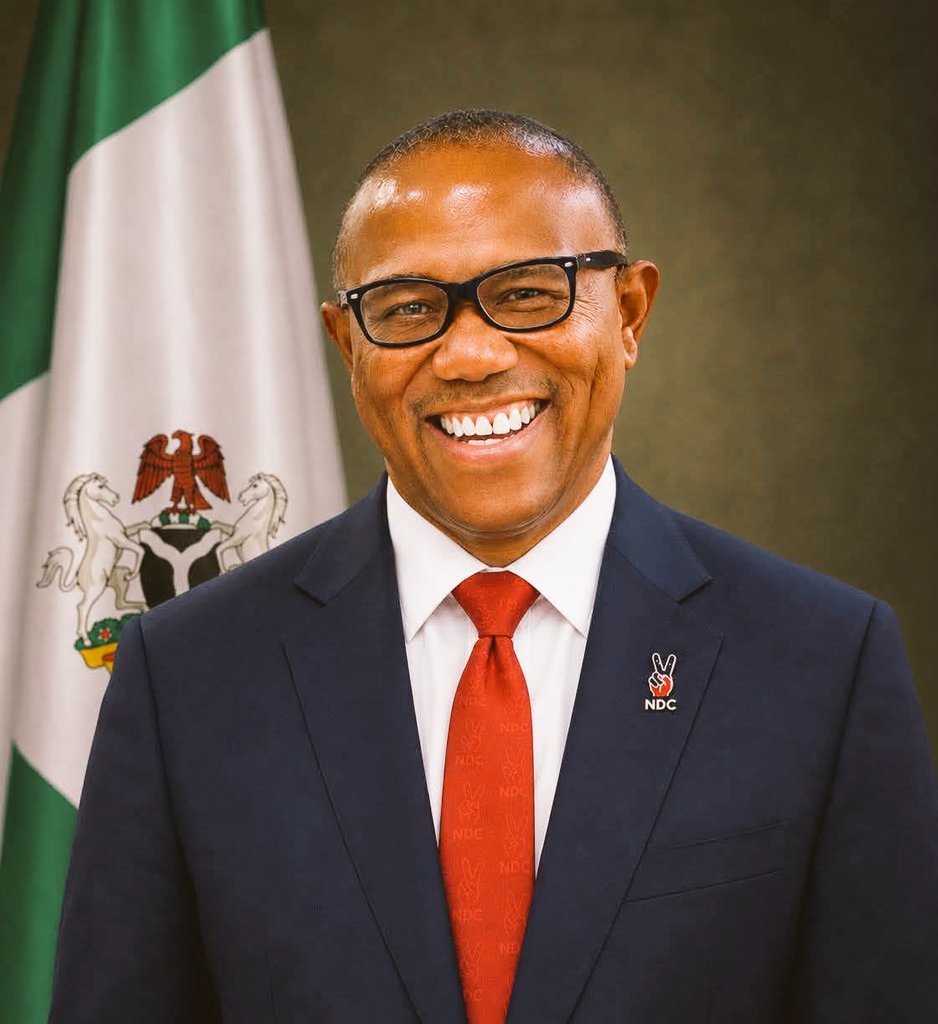 OselokaHObaze's tweet photo. 19.07.26

YE,@PeterObi
Happy Birthday. 
Many happy returns to this special day;  may the years ahead be as peaceful, productive and ennobling.  

I pray to God for your continued good health, protection, strength, courage and divine guidance. May Almighty God also grant you your innermost desires and aspirations and help you fulfill your nation building mission mandate. 

God's blessings and grace always. Happy Birthday.

Respectfully,
Oseloka H. Obaze