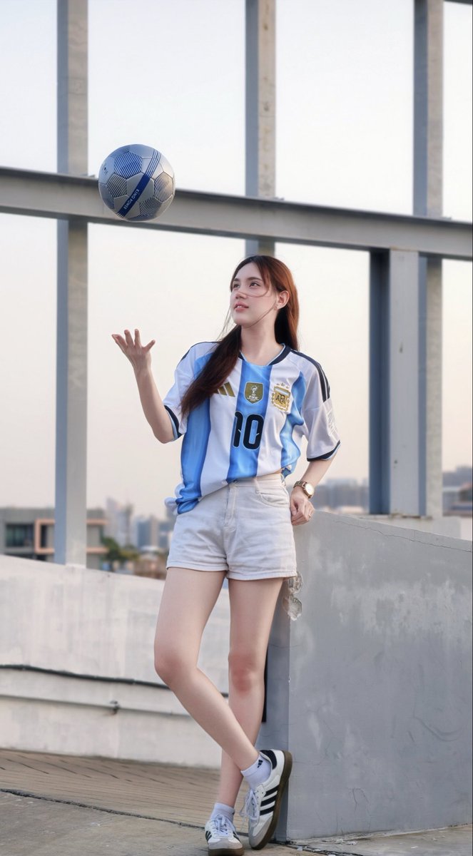 Nantcn_'s tweet photo. Hello #fifaworldcup2026 ⚽️🏆    

#nantcn #messi #บอลโลก https://t.co/BnVKWPexta