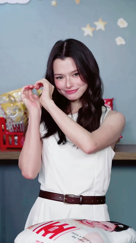 beckyfanclub05's tweet photo. คนสวยมาแล้วค่ะ ความสดใสของวันอาทิตย์ 🫠

@AngelssBecky 

REBECCA X POPCORN MAJOR 
#BeckyxPopsitiveRecipe https://t.co/t8Eogoz8Cs