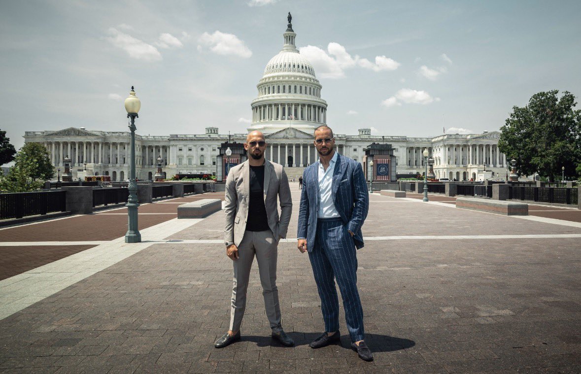jointrwuni_'s tweet photo. If there is anyone on Earth who can beat the corrupt justice system

It is the Tate brothers https://t.co/J7NV3o2N0v