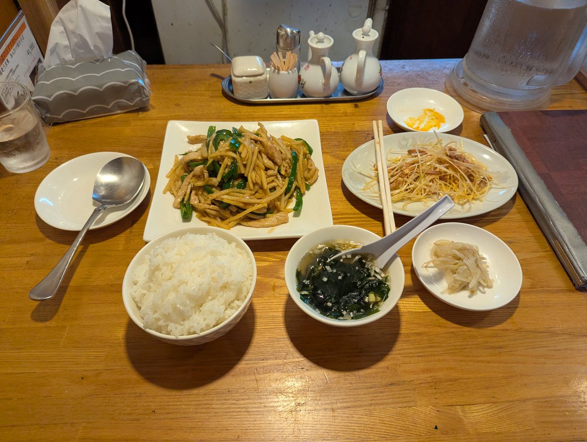 GunGunmenskai's tweet photo. チンジャオロース久しぶりに食べた
何で美味しいんだろ！ https://t.co/2D4heu3nzb