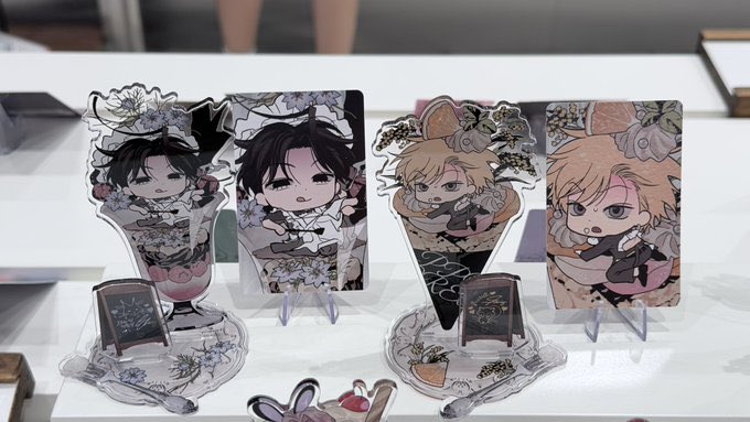 Angunn_'s tweet photo. มีใครสนใจหาร full book ไหมคะ
เรา: สแตนดี้
คุณ: การ์ด
365/2  มัดจำ 50%
ค่าส่ง40
(มัดจำร้านแล้ว)
อนุญาตเจ้าของภาพนะคะ🙇🏻‍♀️
 #ตลาดนัดmanhwa #ตลาดนัดมันฮวา https://t.co/CsEPJglyqA