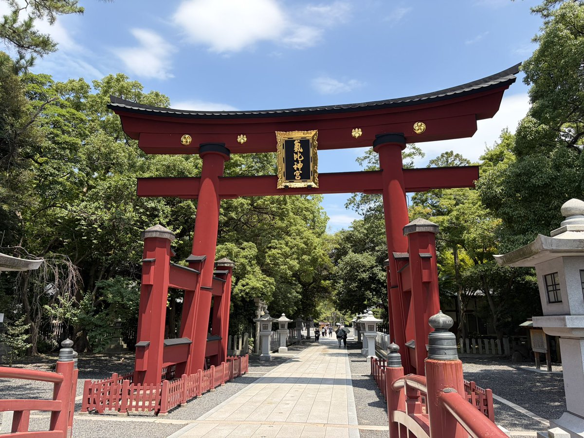 wotama_VRChat's tweet photo. 福井・白山登山旅行1日目！
氣比神宮を参拝して、フレンドおすすめのラーメンを食べて、敦賀-勝山までドライブしてきました〜
久しぶりの運転で、すごく楽しかった！

明日は3時起きで白山登山。頑張ってきます！ https://t.co/dGQYaAS07r