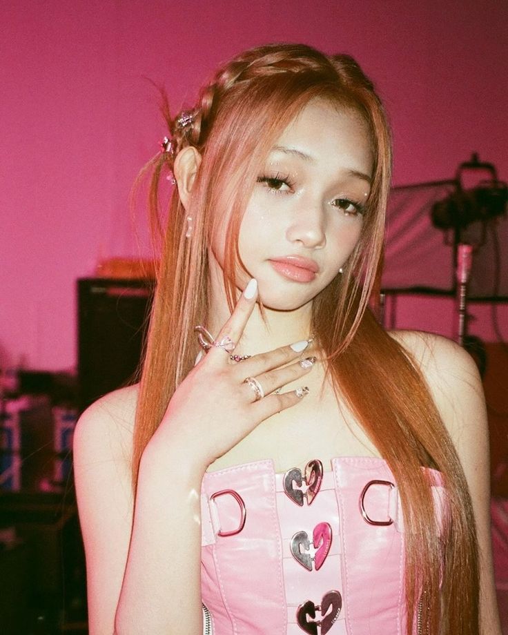 hourlystsatine's tweet photo. rumors are saying Gehlee Dangca - 18 years old Filipina idol might be getting considered to join as the fourth member of #SAINTSATINE https://t.co/0OcUn7a3gB