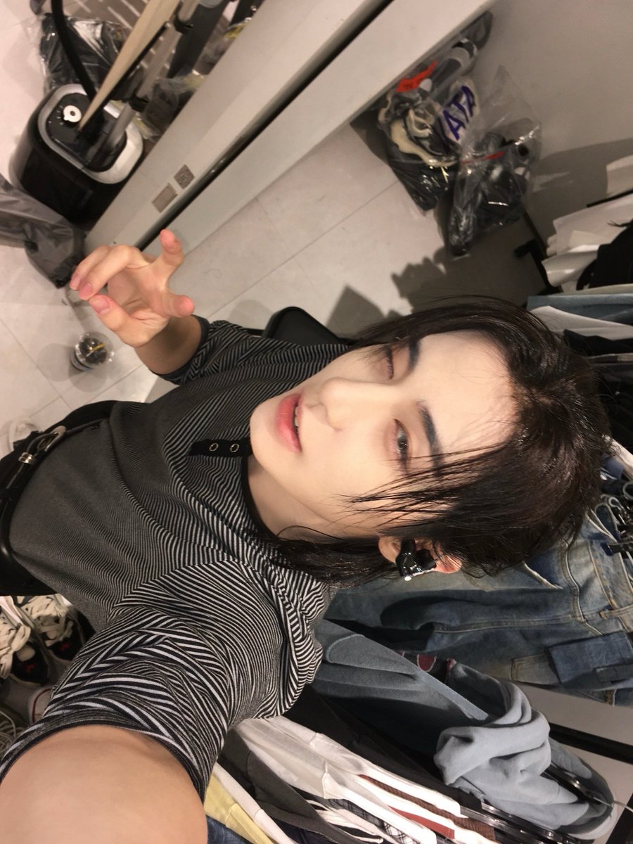 hugprodigy's tweet photo. ihtaes hantaes few tweets au,
madea matheo stop berantem plic https://t.co/kdnVOzrDhi