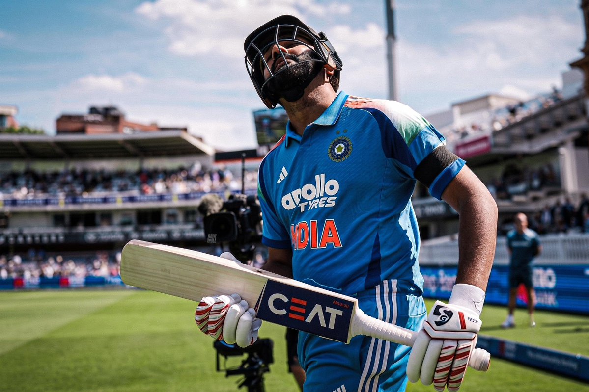abhi09g's tweet photo. mujhe 200 dikha tha rohit bhai 😭
#RohitSharma https://t.co/zkb8KqPjkY