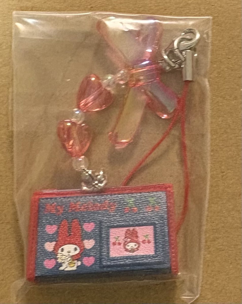 itaitai_'s tweet photo. 【 サンリオ　シークレット　デニムペンポーチ風ストラップ 郵送 交換 】

譲　マイメロ
求　シナモンシークレット系検討　定価送料 https://t.co/Xr0aoYjAJa