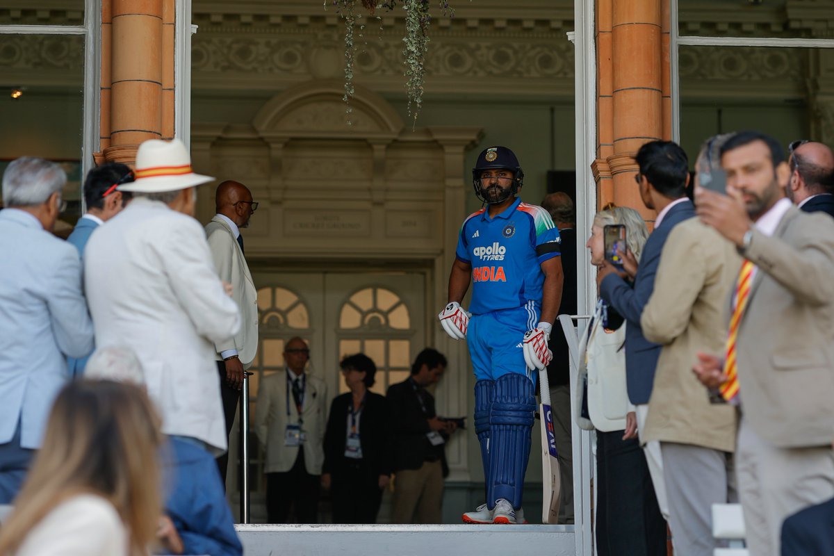 BCCI's tweet photo. 1️⃣3️⃣8️⃣ Runs
1️⃣1️⃣0️⃣ Balls
1️⃣7️⃣ Fours &amp; 5️⃣ Sixes

What a knock from Ro-HITMAN Sharma 🔥

Updates ▶️ https://t.co/pLZ2PvDH5G

#TeamIndia | #ENGvIND | @ImRo45 https://t.co/ITMhfLq0ID