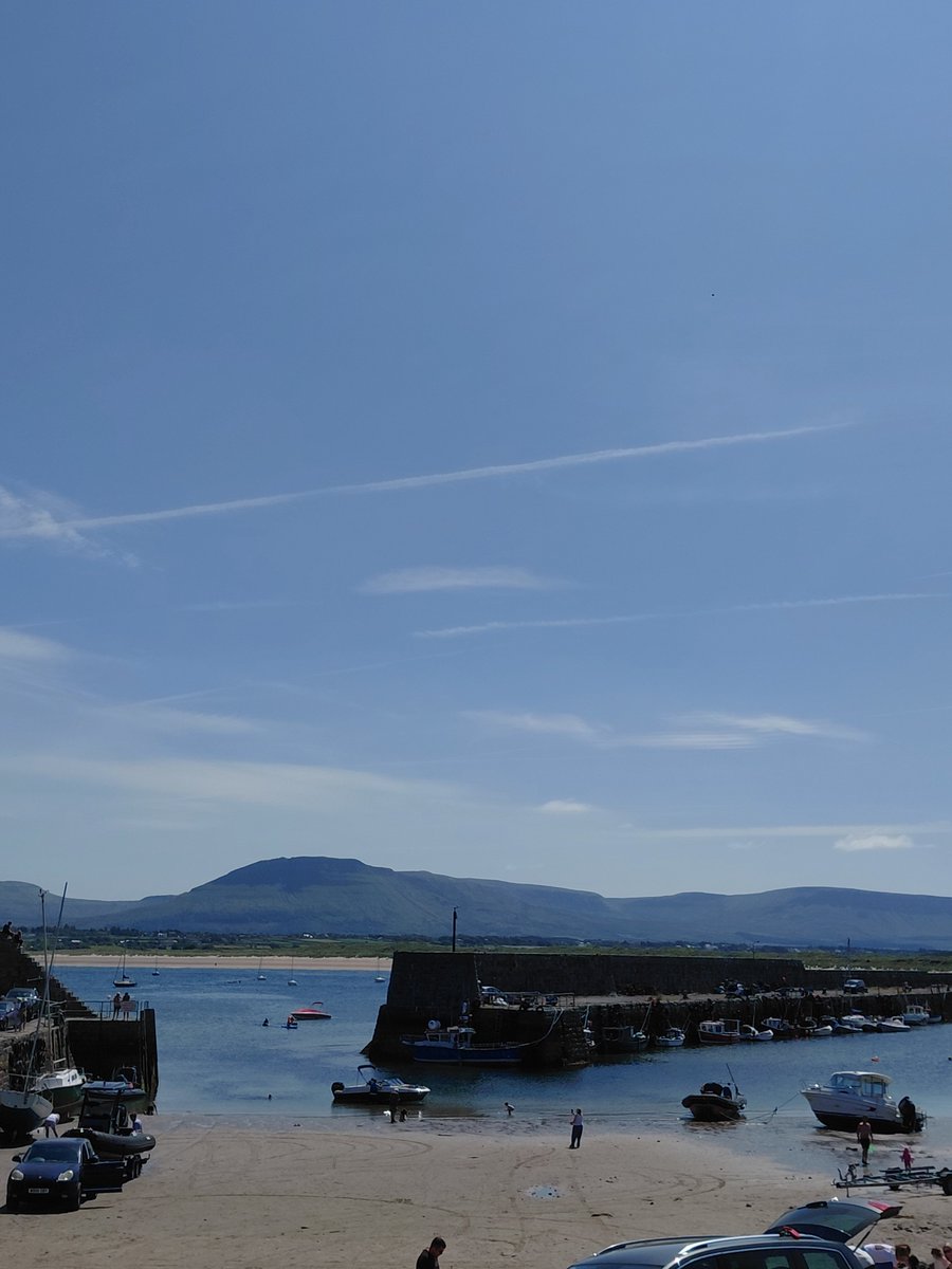 officialrherity's tweet photo. No better place on a sunny day. #mullaghmore #sligo #home https://t.co/rw3HrL9CKO